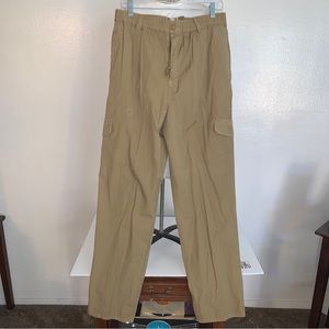 The Territory Ahead Tan Cargo Pants Size Large New with tag